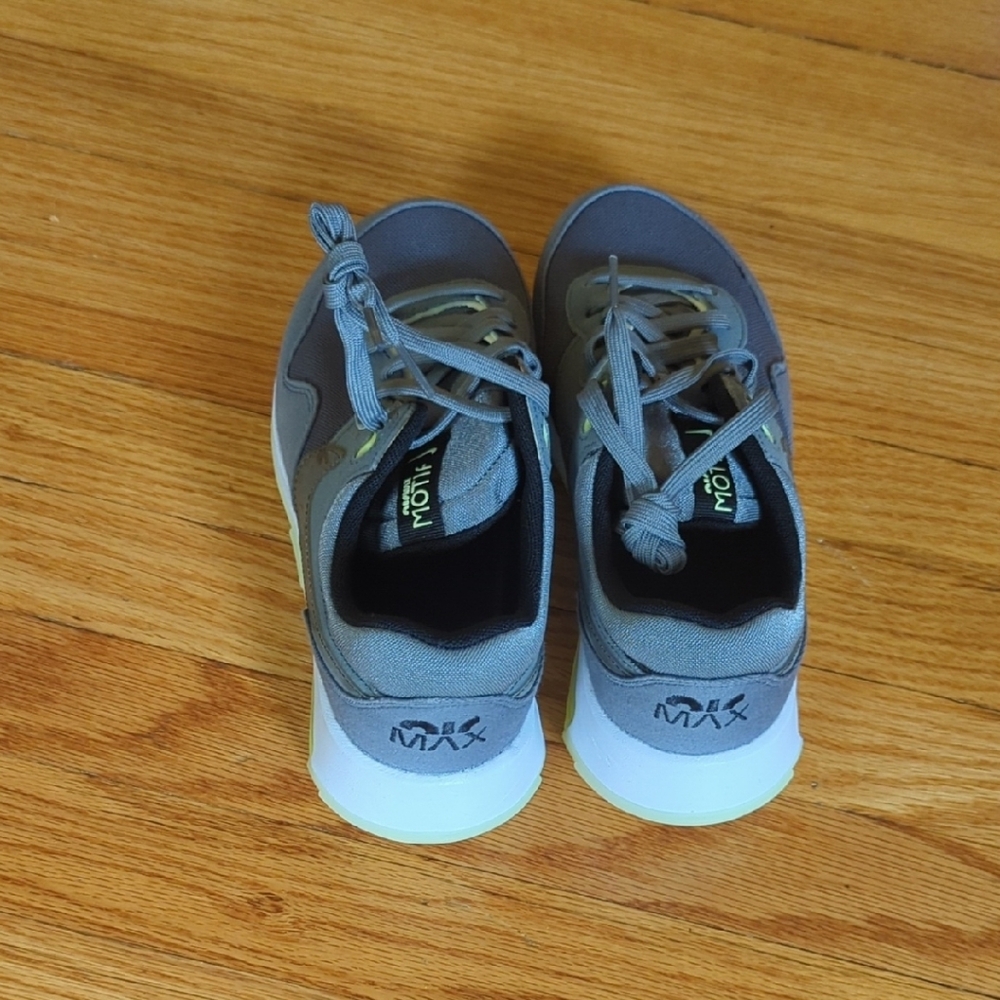 Nike Boys Shoes, Never Worn